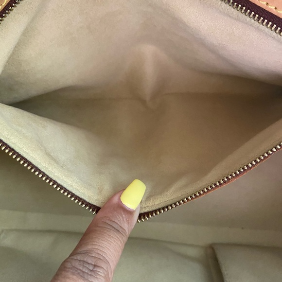 SOLD Louis Vuitton Cite GM - Picture 9 of 14